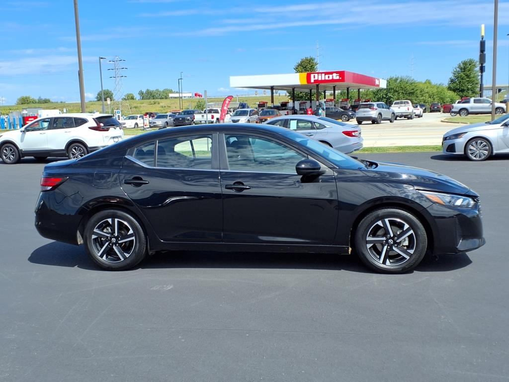 2024 Nissan Sentra SV photo 2