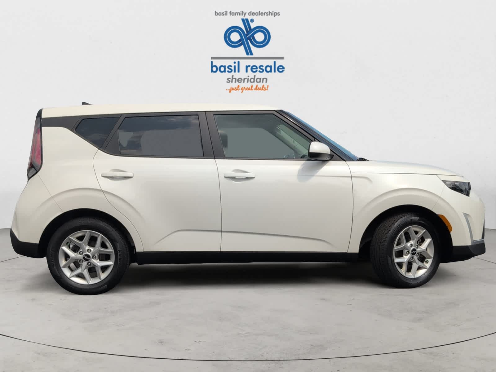 2023 Kia Soul LX photo 7