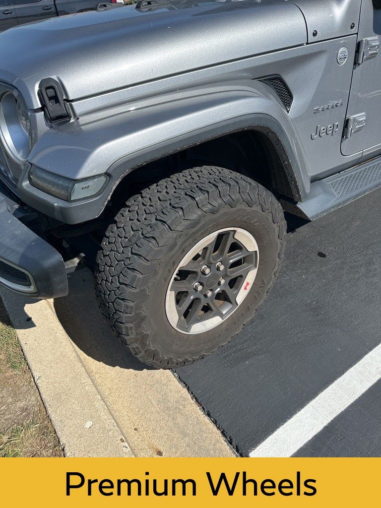 2018 Jeep Wrangler Unlimited Sahara photo 5