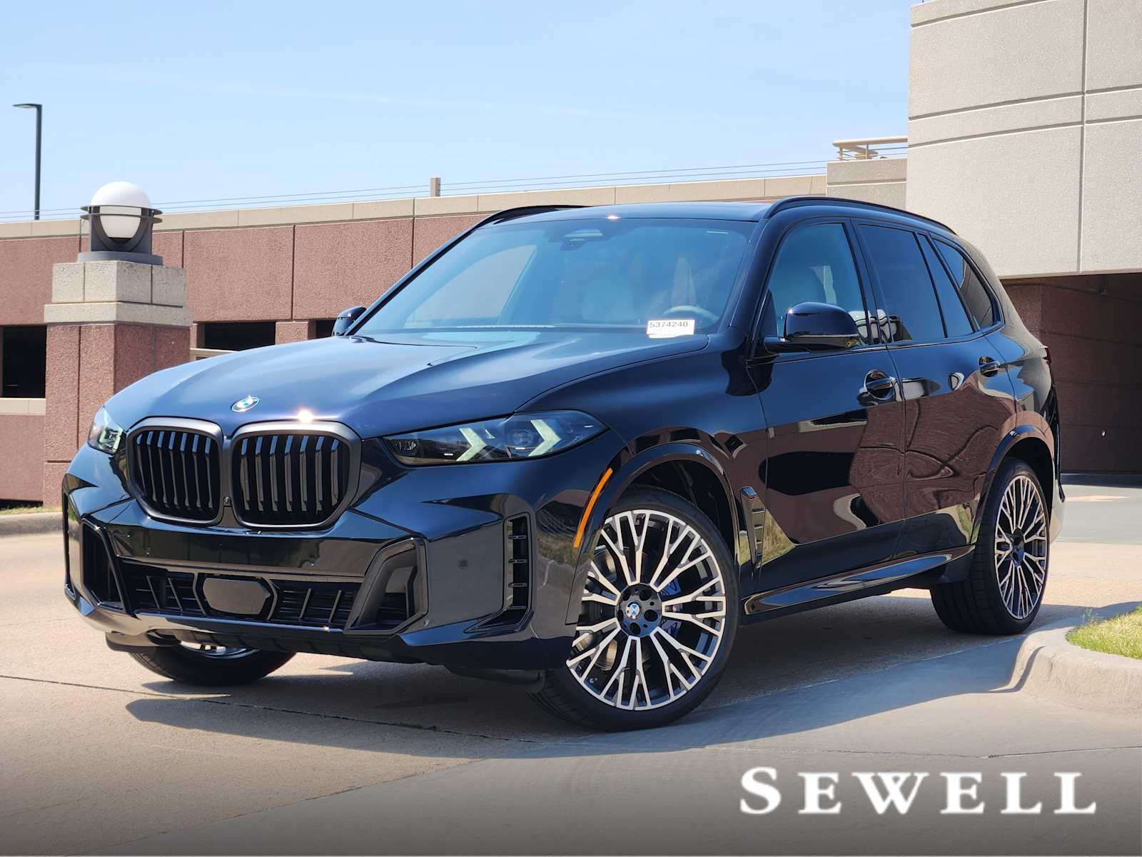 2026 BMW X5 40i's photo