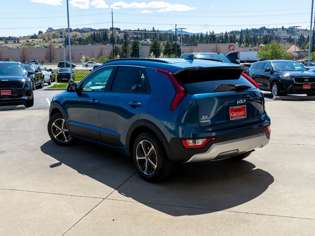2025 Kia Niro EX photo 4