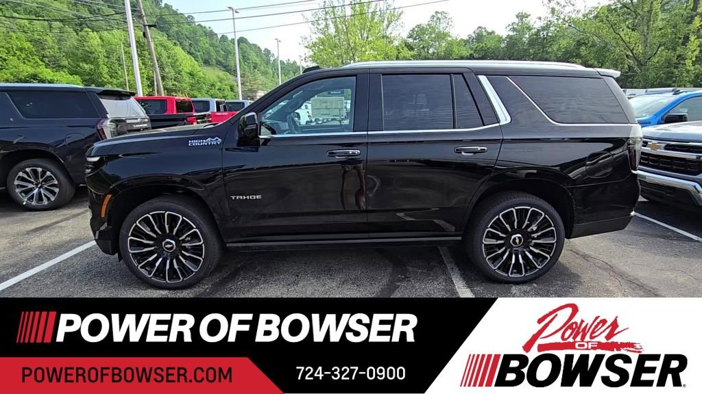 2025 Chevrolet Suburban Premier photo 3