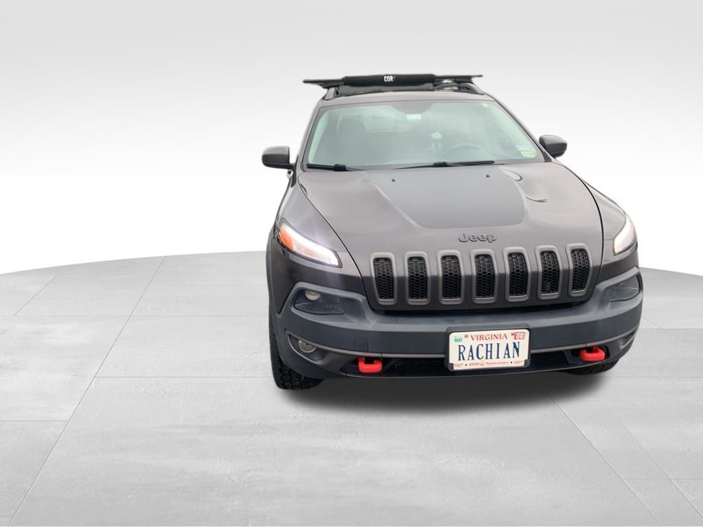 2017 Jeep Cherokee Trailhawk photo 9