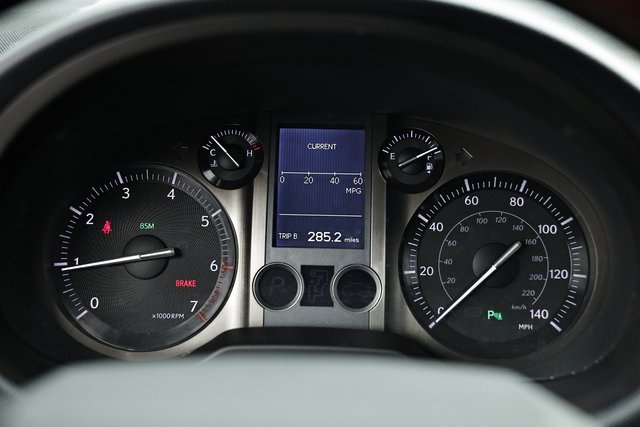 2019 Lexus GX 460 photo 30