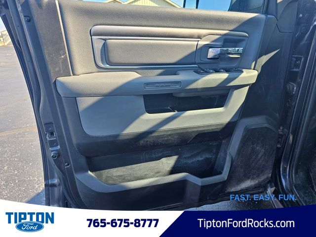 2015 Ram 1500 Outdoorsman photo 3