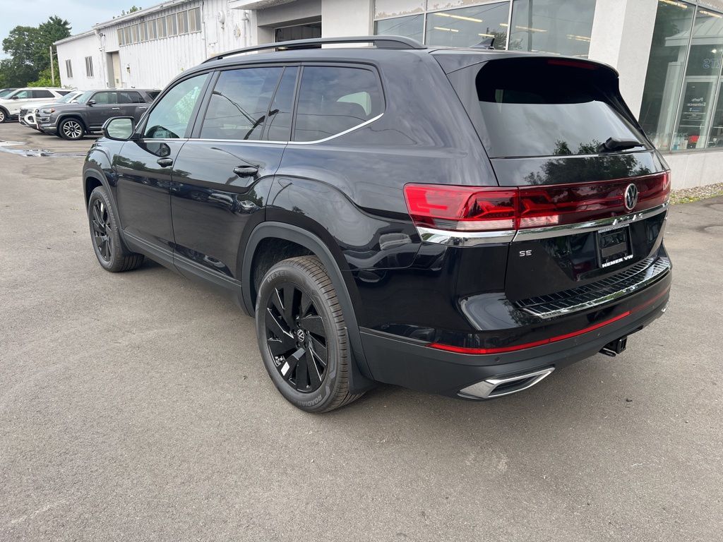 2026 Volkswagen Atlas SE Technology photo 10