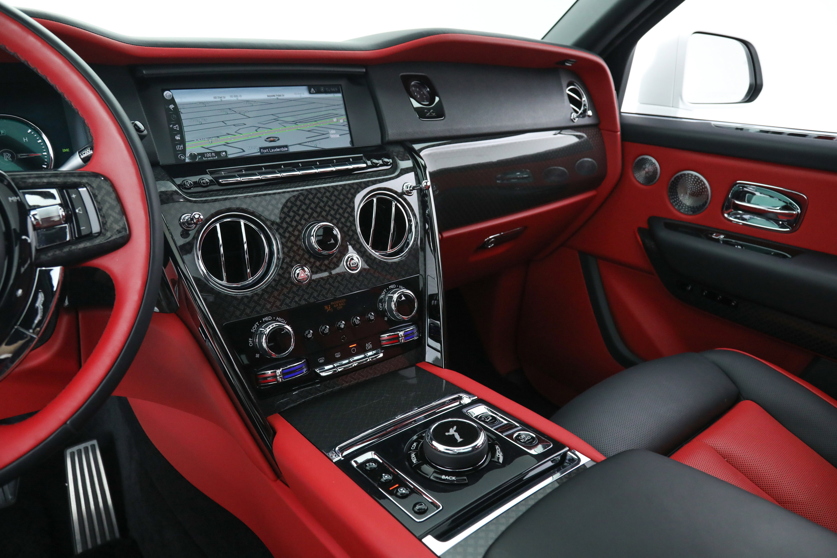 2023 Rolls Royce Cullinan Black Badge photo 36