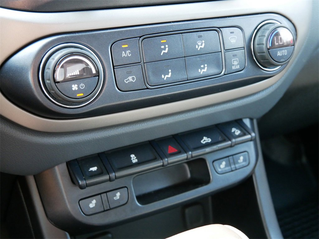 2018 Chevrolet Colorado Z71 photo 19