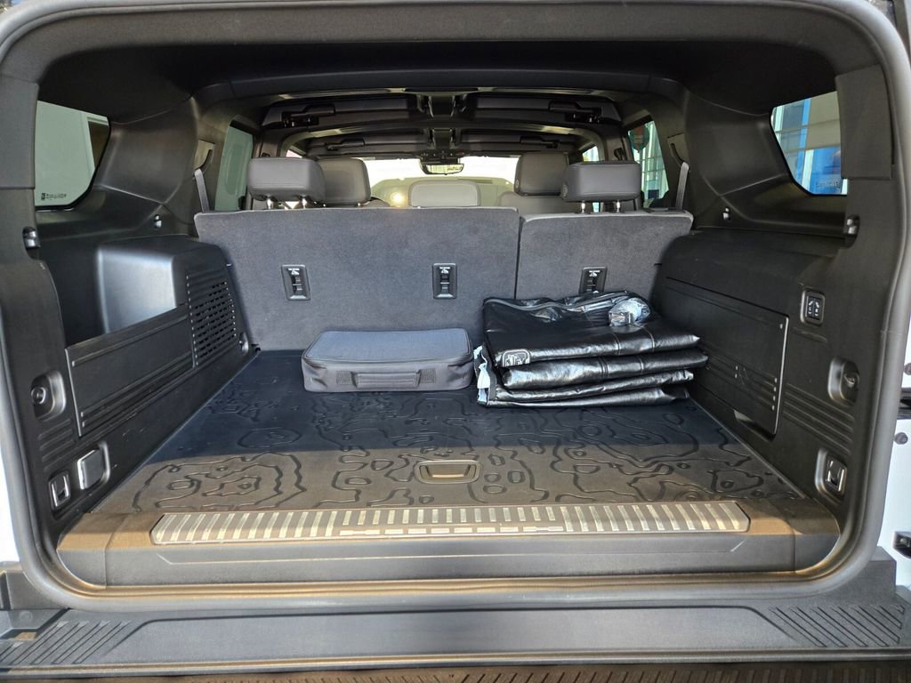 2025 Gmc Hummer EV SUV photo 10