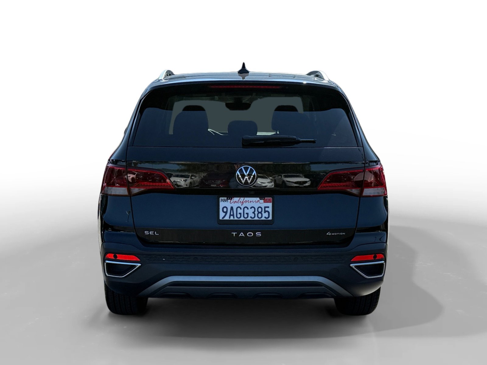 2022 Volkswagen Taos SEL photo 3