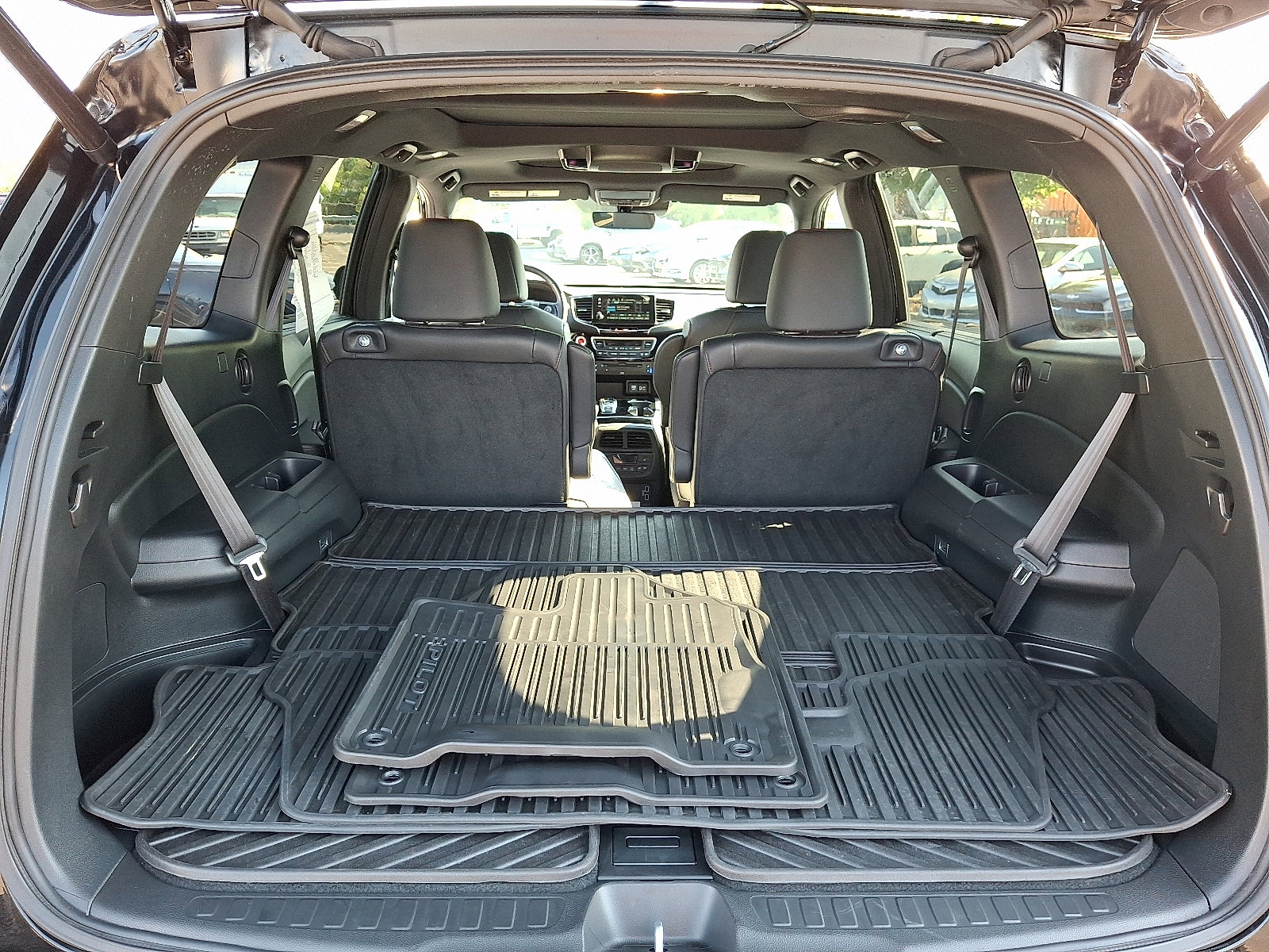 2022 Honda Pilot Black Edition photo 30