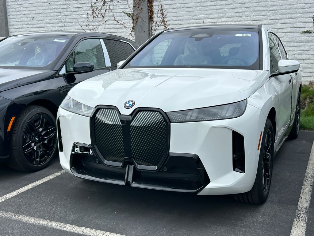 2026 Bmw iX photo 2