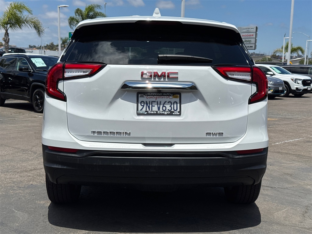 2024 Gmc Terrain SLE photo 9