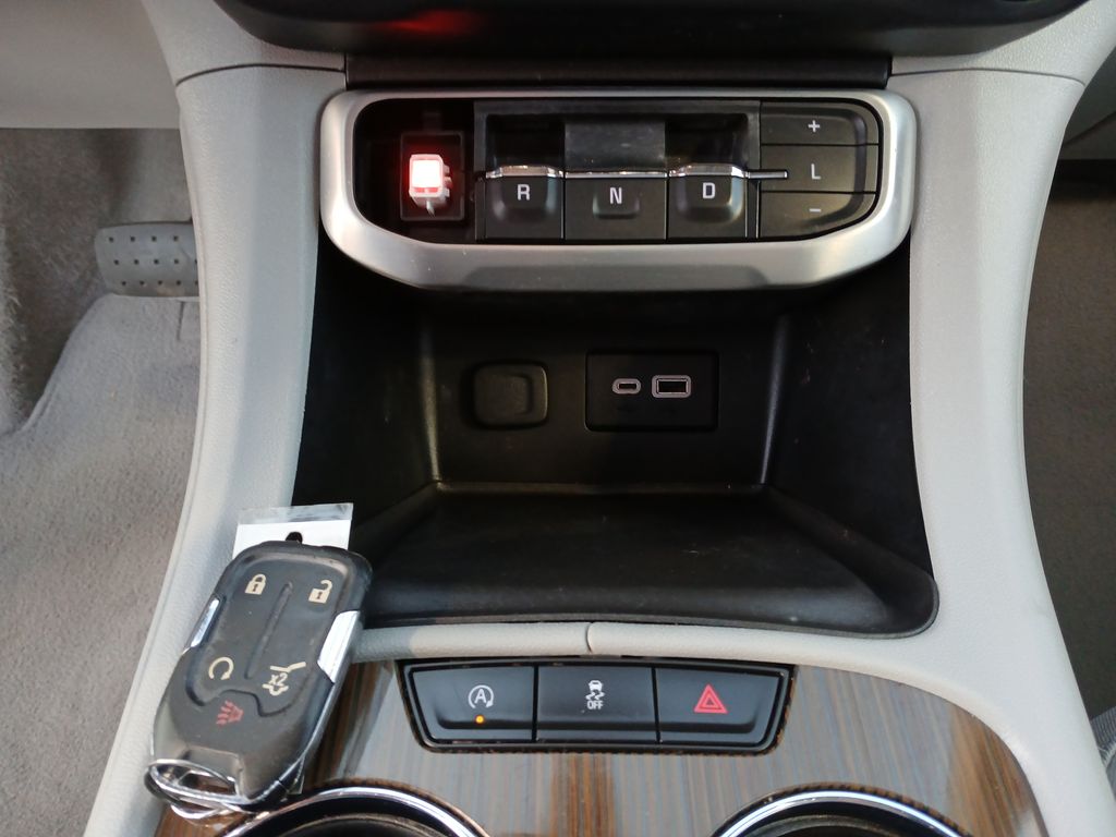 2023 Gmc Acadia SLE photo 12