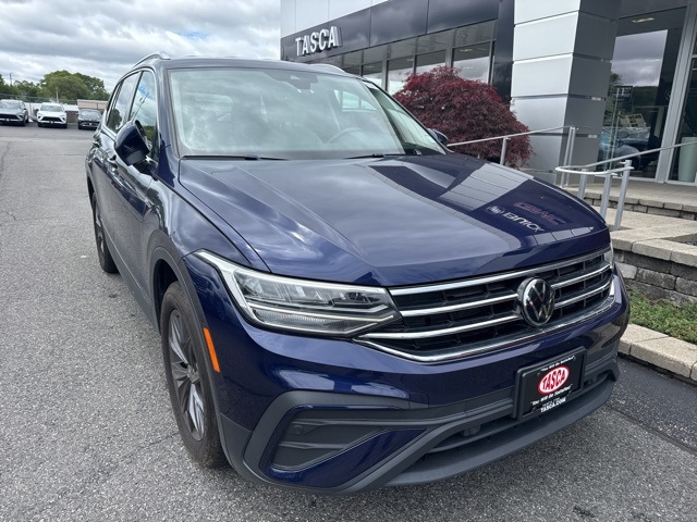 2022 Volkswagen Tiguan SE's photo