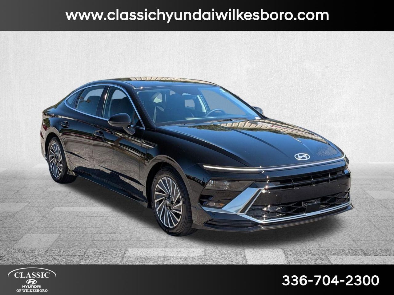 2025 Hyundai Sonata Hybrid SEL photo 3