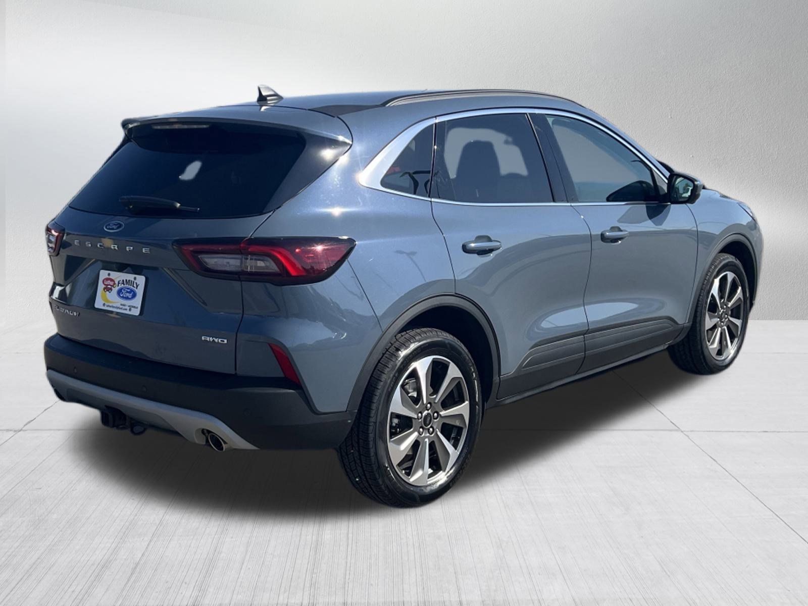 2023 Ford Escape Platinum photo 7