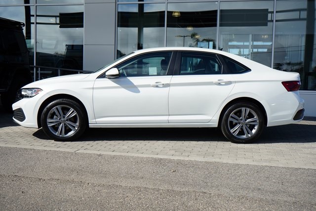 2023 Volkswagen Jetta 1.5T SE photo 4