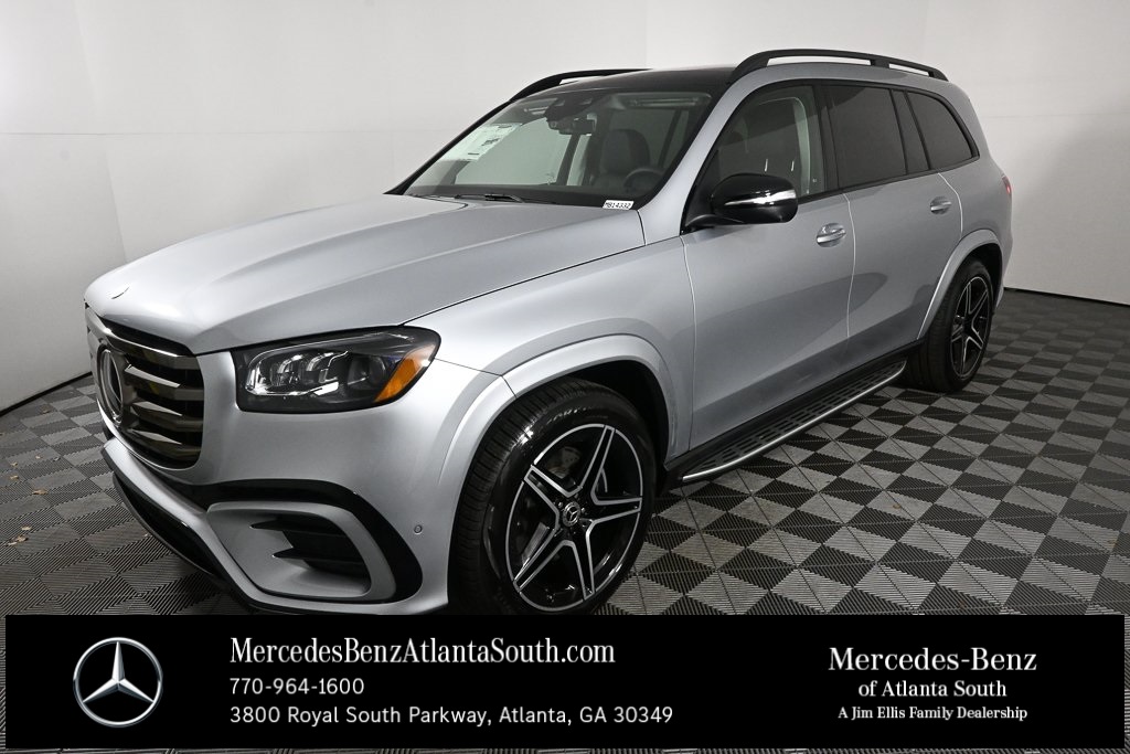 2026 Mercedes-Benz GLS Base's photo