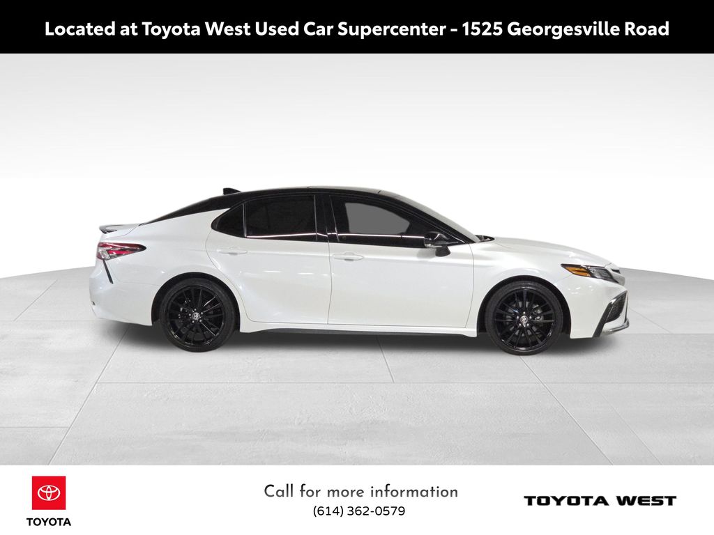 2024 Toyota Camry XSE V6 photo 4