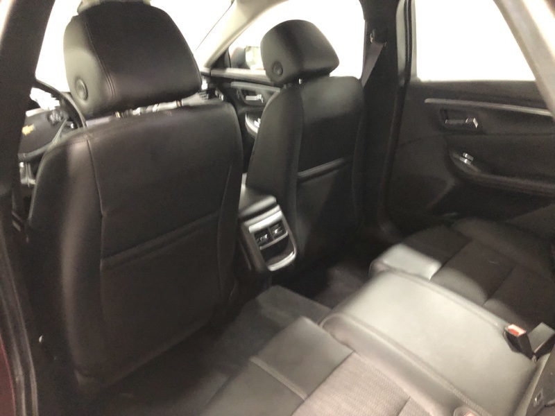 2017 Chevrolet Impala 1LT photo 16