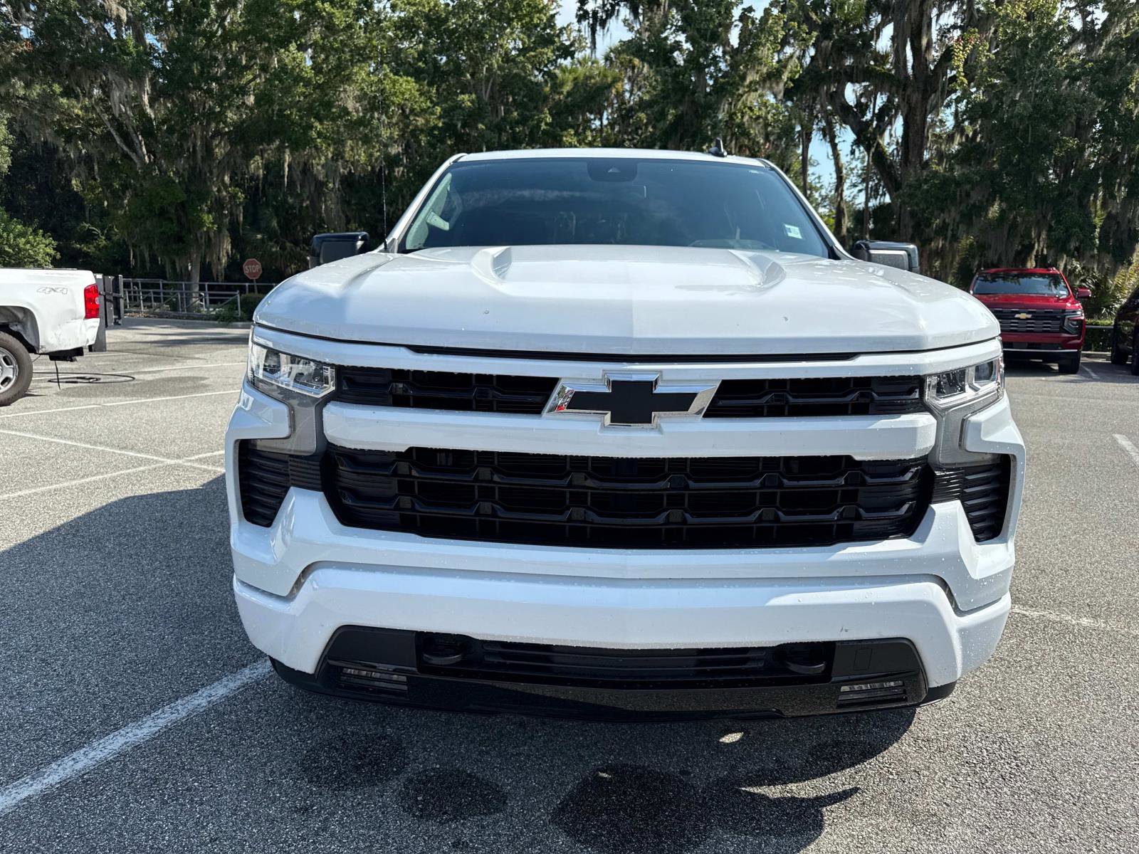 2024 Chevrolet Silverado 1500 RST photo 13