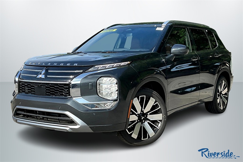 2025 Mitsubishi Outlander SEL photo 2
