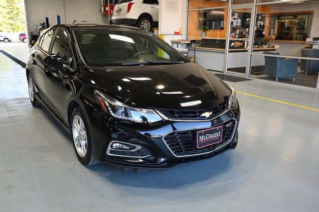 2018 Chevrolet Cruze LT photo 3