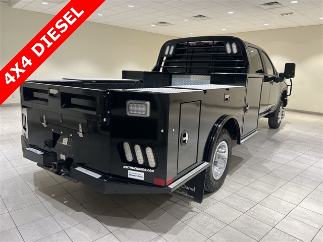 2024 Chevrolet Silverado 3500HD LT photo 4