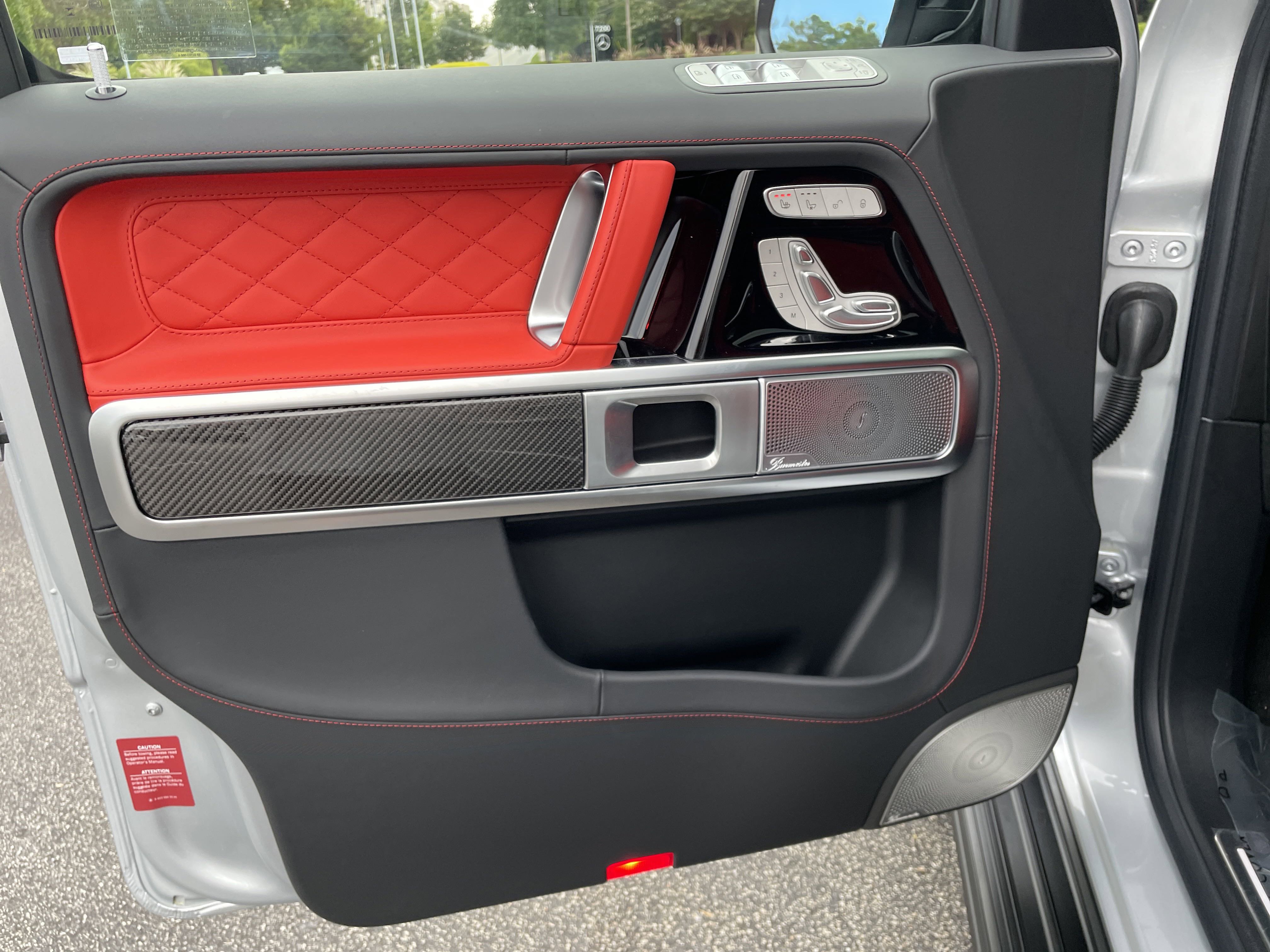 2025 Mercedes Benz G AMG 63 photo 2