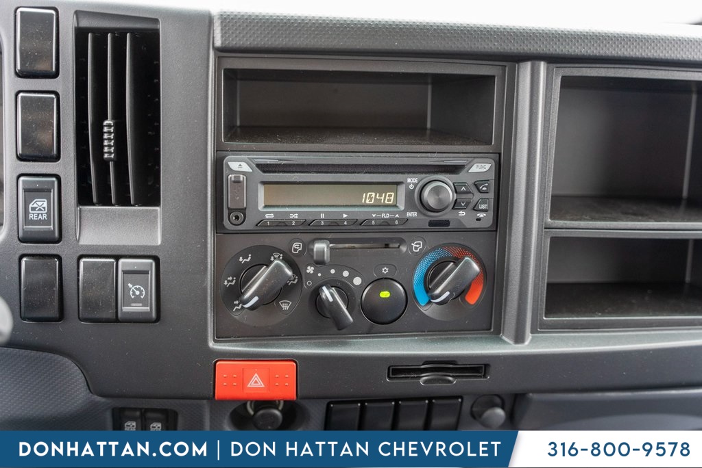 2025 Chevrolet Silverado photo 8