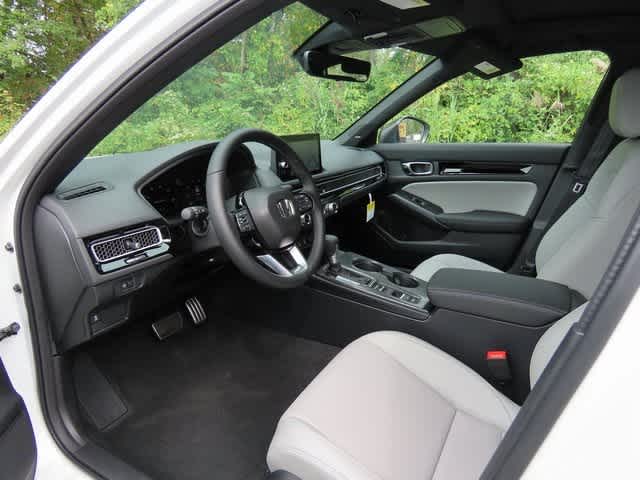 2025 Honda Civic Hybrid Sport Touring photo 2