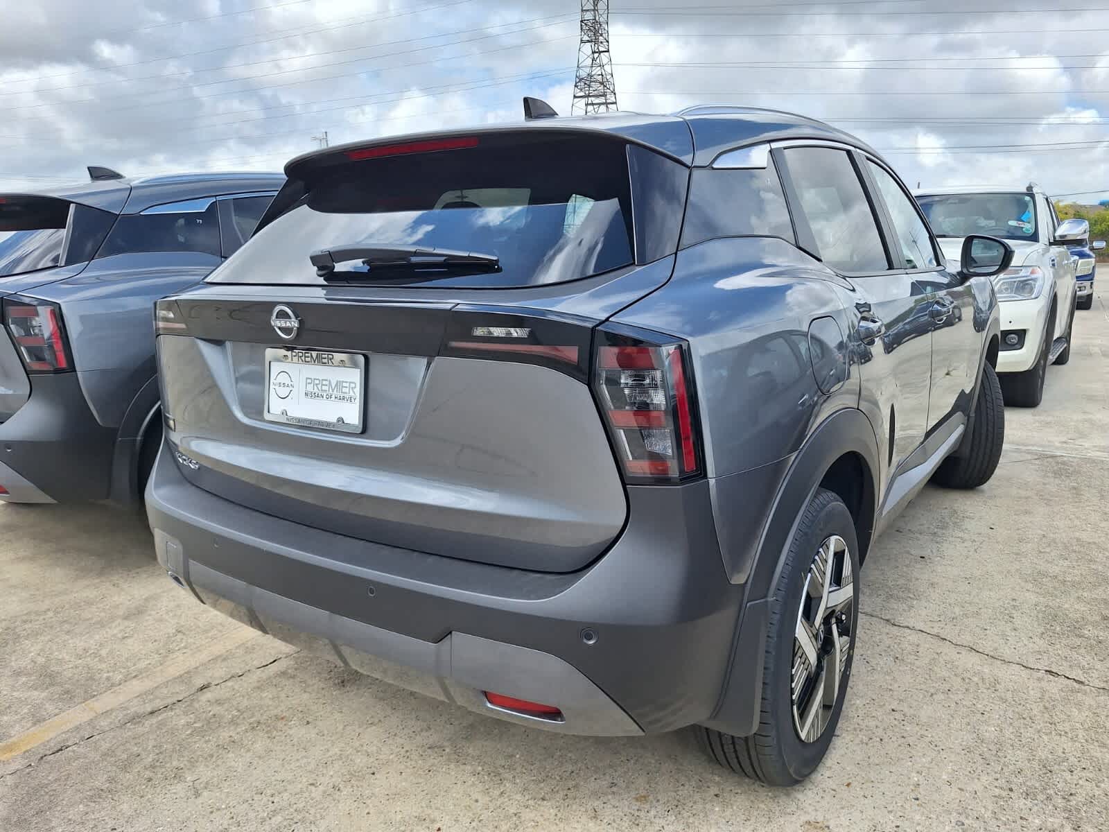 2026 Nissan Kicks SV photo 3