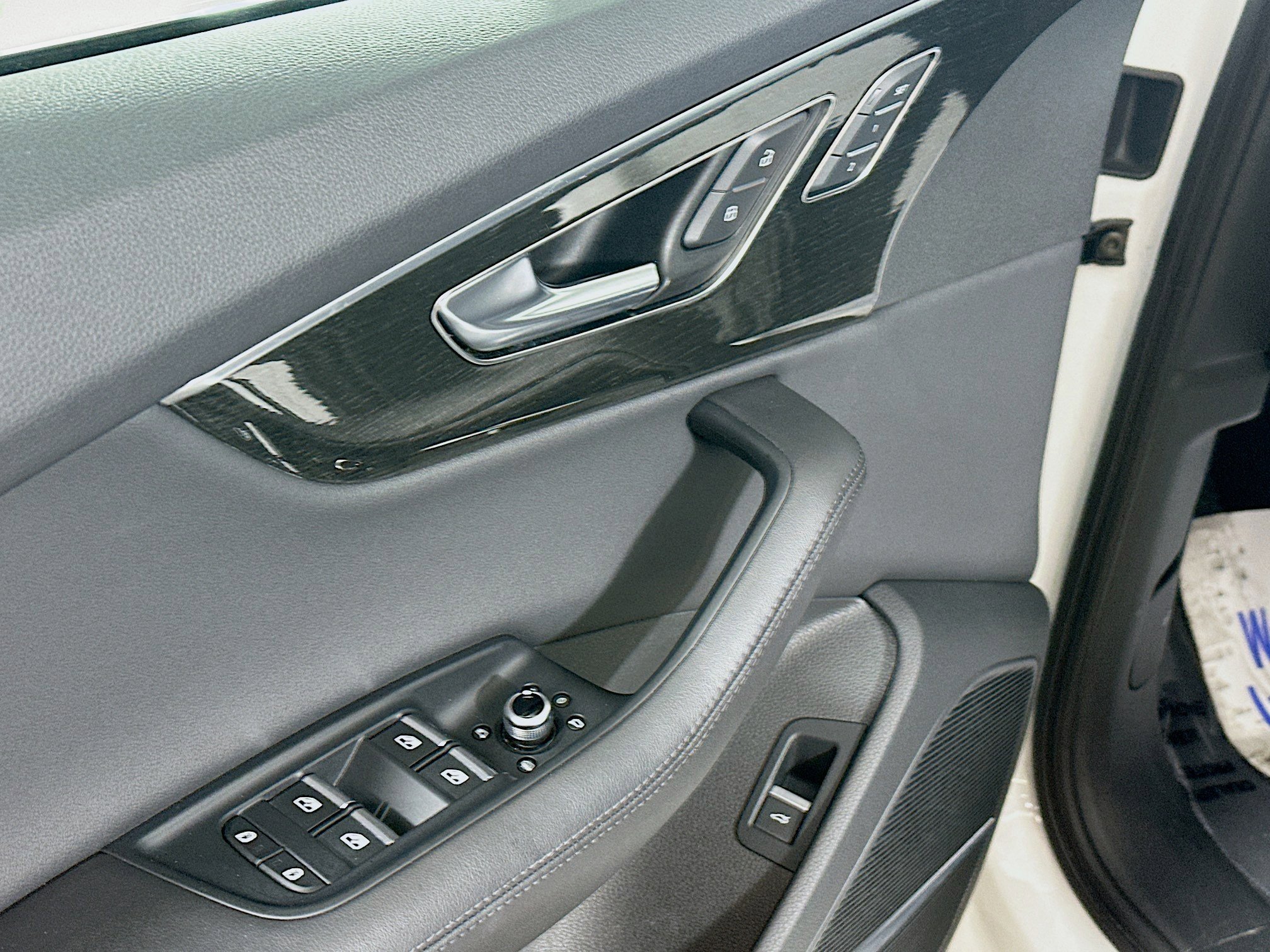 2023 Audi Q7 Premium Plus photo 15