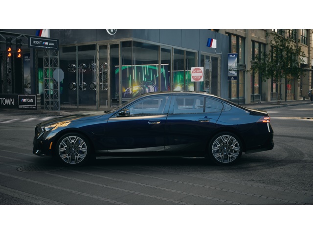 2026 Bmw 550e xDrive photo 4