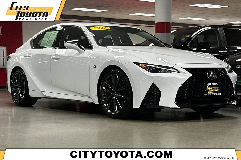 2023 Lexus IS 350 F SPORT's photo