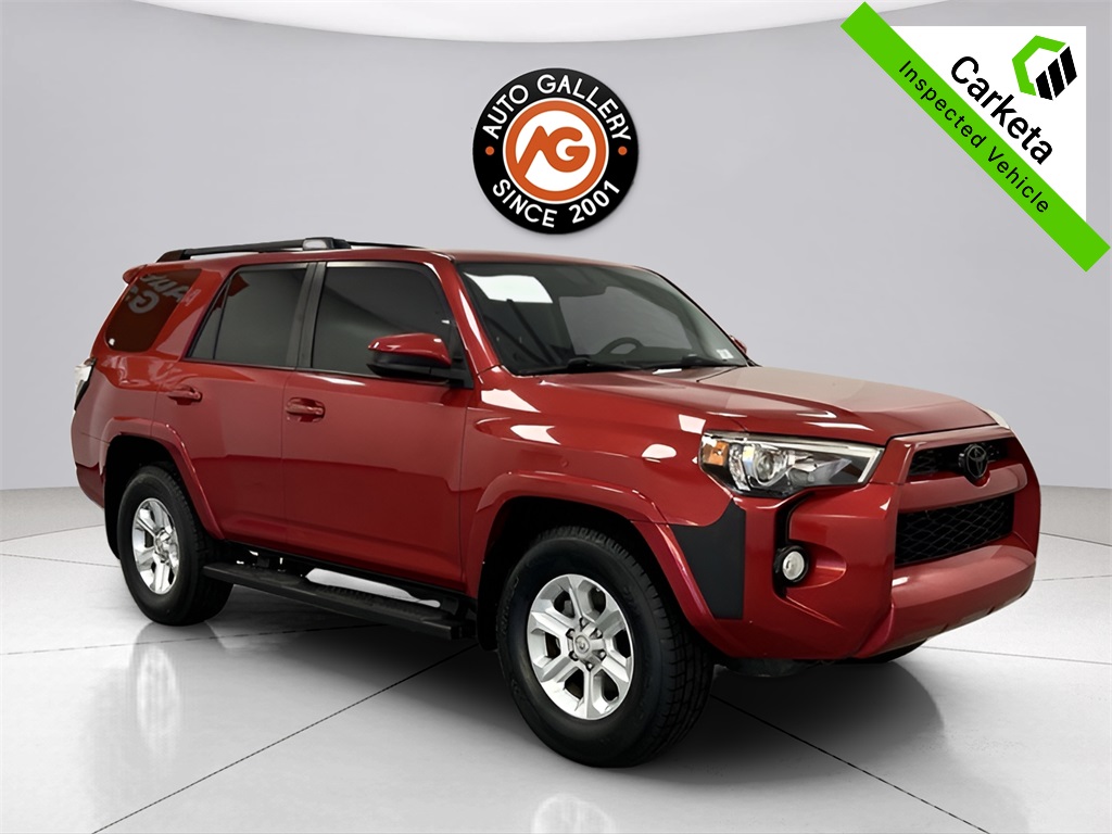 2019 Toyota 4Runner SR5's photo