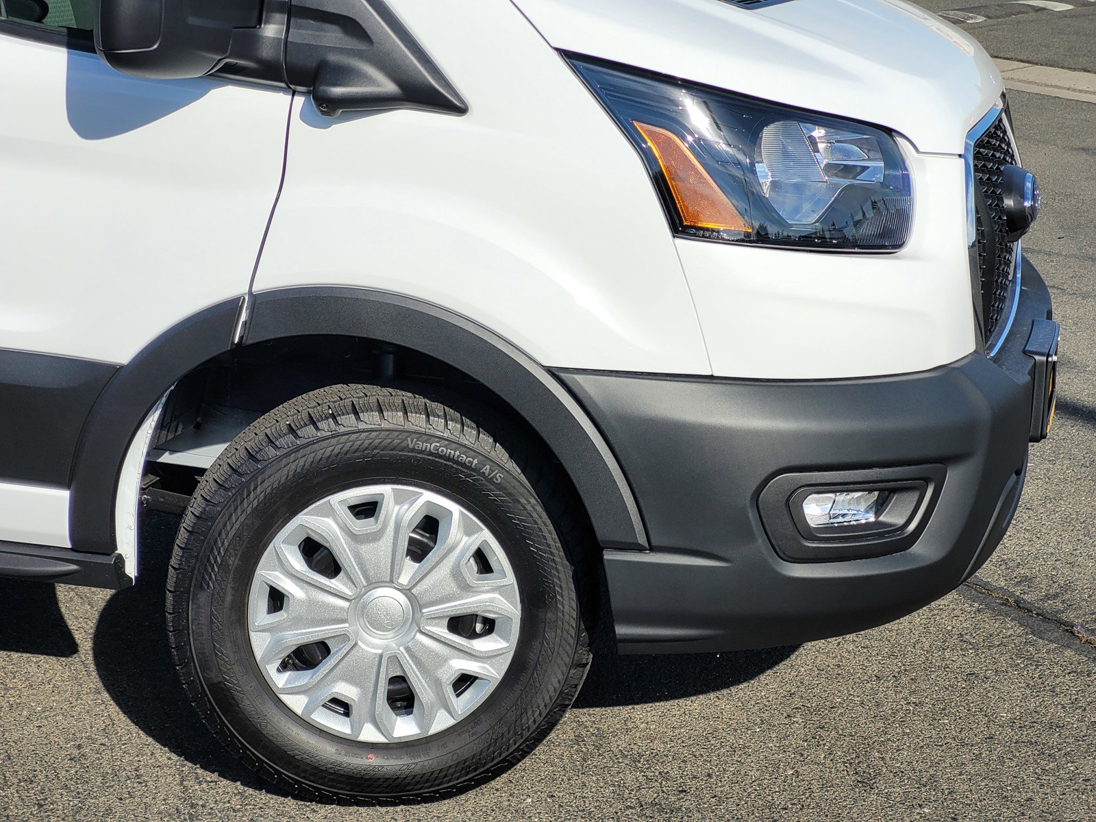 2024 Ford Transit Cargo Van photo 2