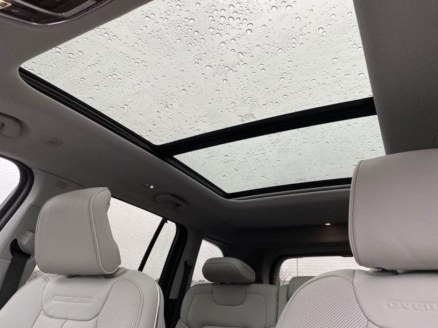 2022 Jeep Grand Cherokee Overland 4xe photo 10