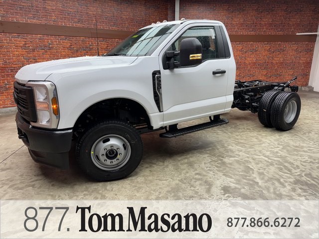 2026 Ford F-350 Base's photo