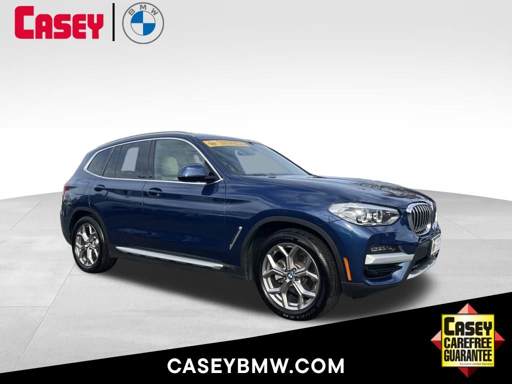 2021 BMW X3 30e's photo