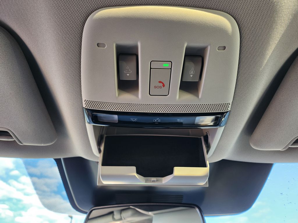 2025 Nissan Murano SL photo 22