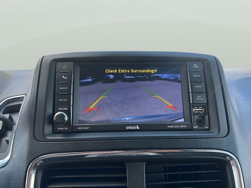 2019 Dodge Grand Caravan SXT photo 16