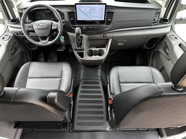 2024 Ford Transit photo 8