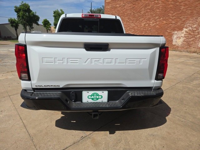 2025 Chevrolet Colorado LT photo 3