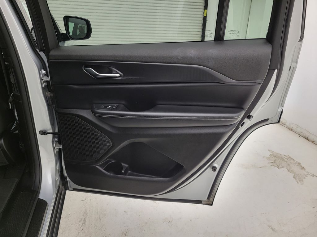 2024 Jeep Grand Cherokee Altitude photo 20