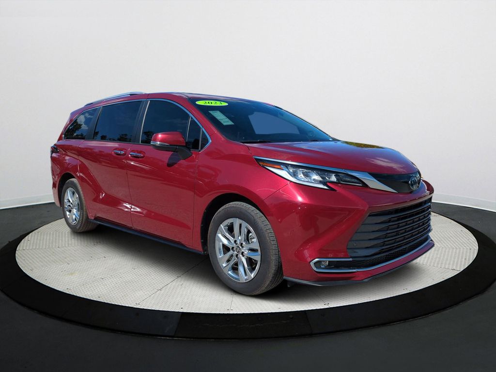2023 Toyota Sienna Limited photo 2