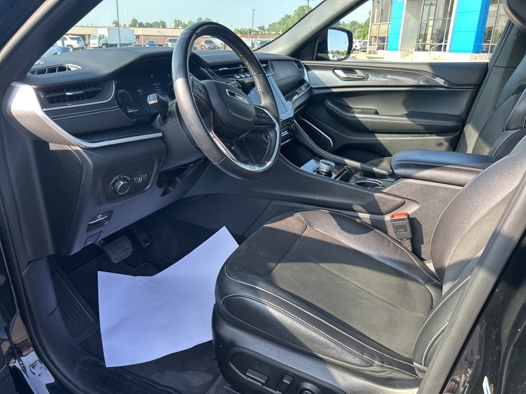 2022 Jeep Grand Cherokee Altitude photo 8