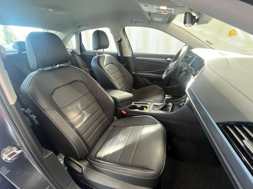 2024 Volkswagen Jetta 1.5T SE photo 11