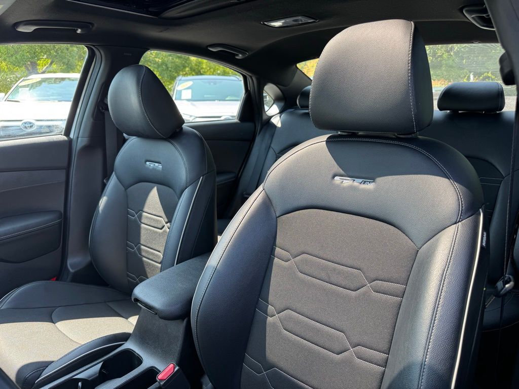 2023 Kia Forte GT-Line photo 20